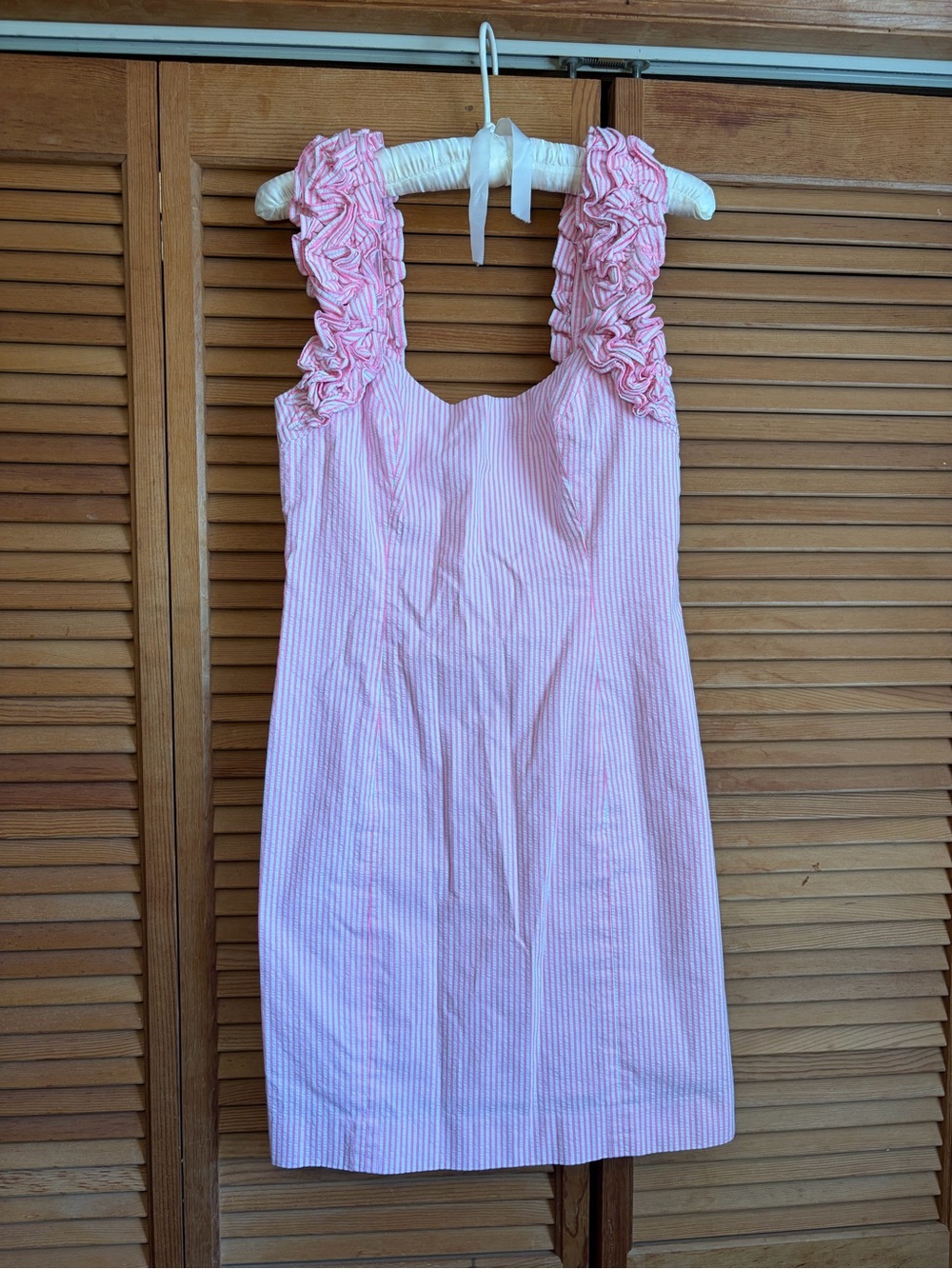 Lilly Pulitzer Pink & White cosmo Seersucker Ruffle Strap Mini Dress Sz 4